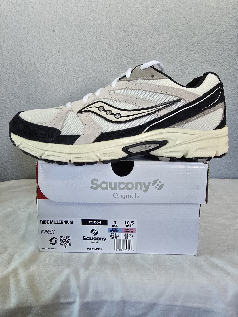Saucony Ride Millennium Men's Athletic Shoes - White, Black & Cream